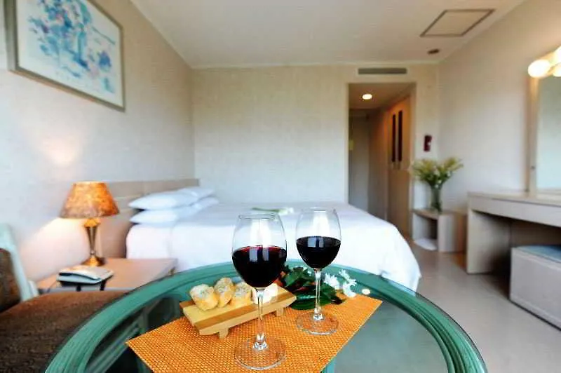 Bloom Hotel Jeju 3*,