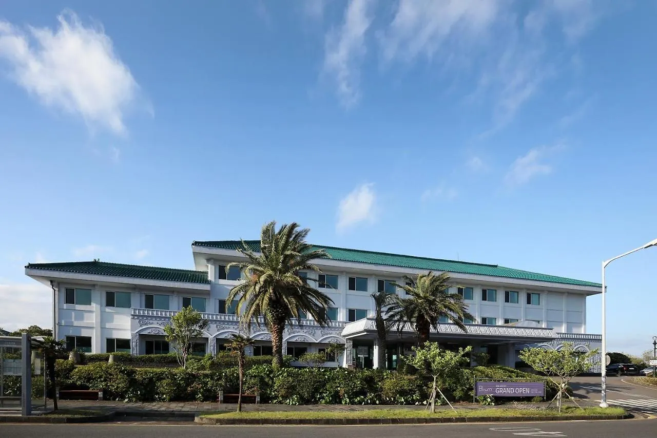 Bloom Hotel جيجو